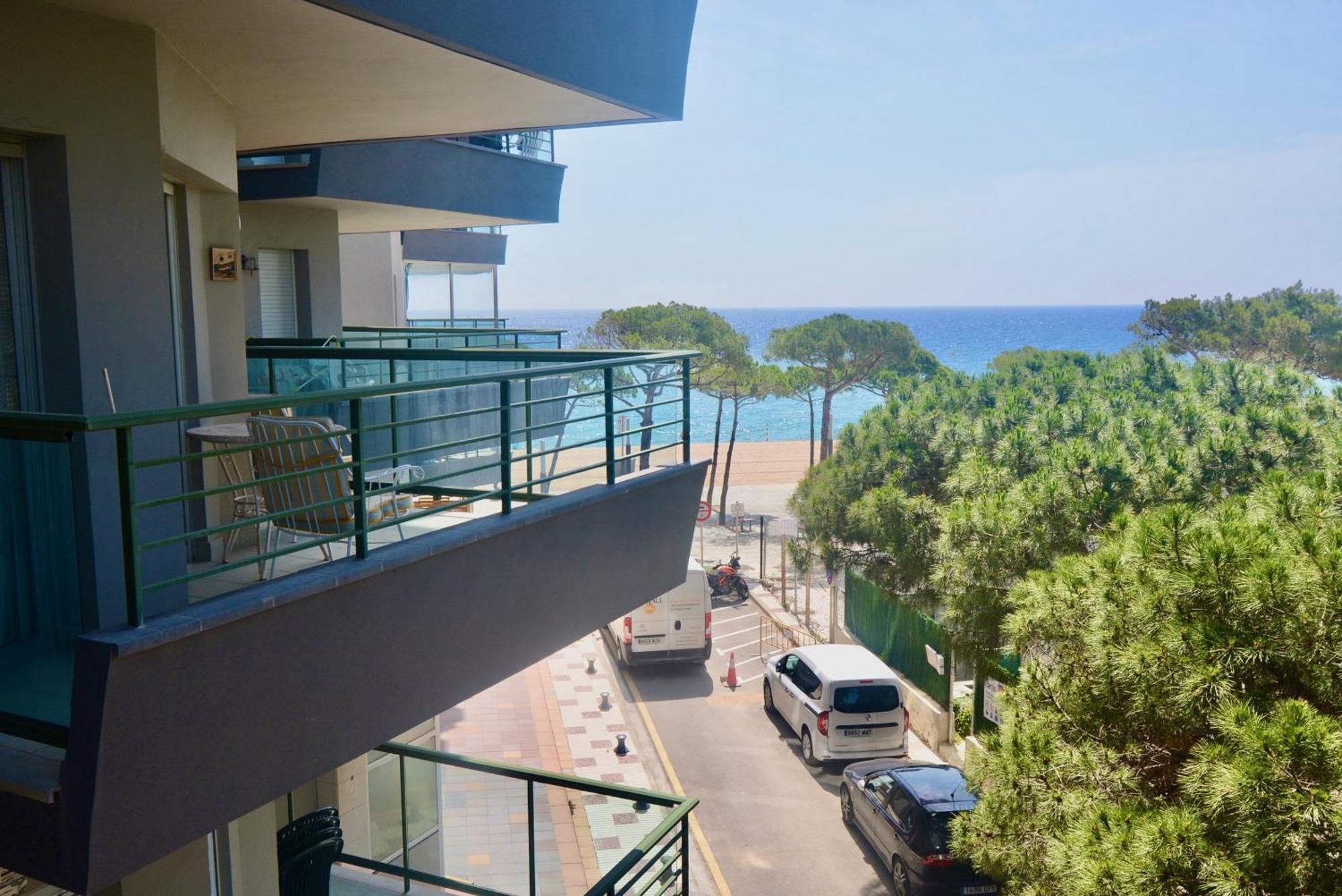 Superbe T3 Face A La - Terrasse - Apartamento