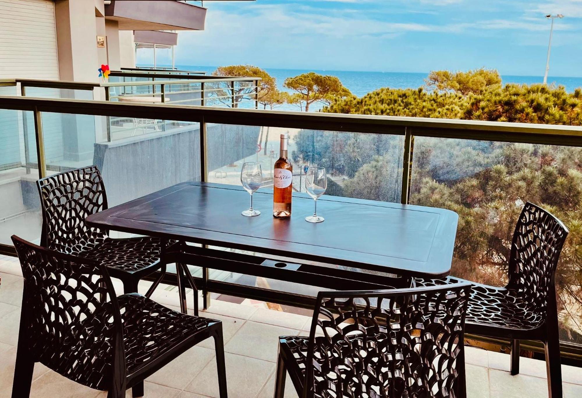 Superbe T3 Face A La - Terrasse - Apartamento